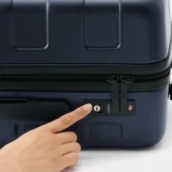 Adjustable Handle Hard Shell Suitcase 36L | Carry-On