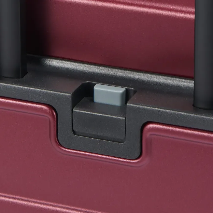 Adjustable Handle Hard Shell Suitcase 75L | Check-In