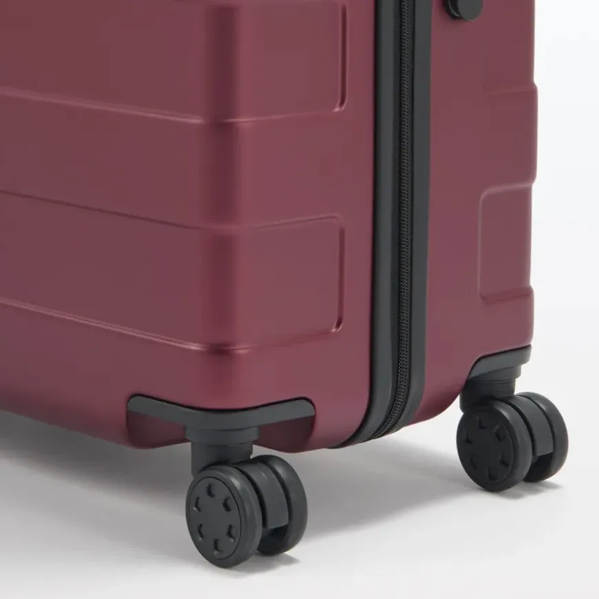 Adjustable Handle Hard Shell Suitcase 75L | Check-In