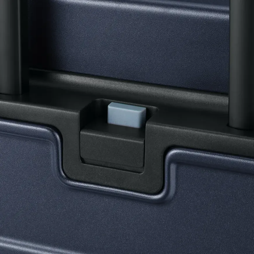 Adjustable Handle Hard Shell Suitcase 75L | Check-In