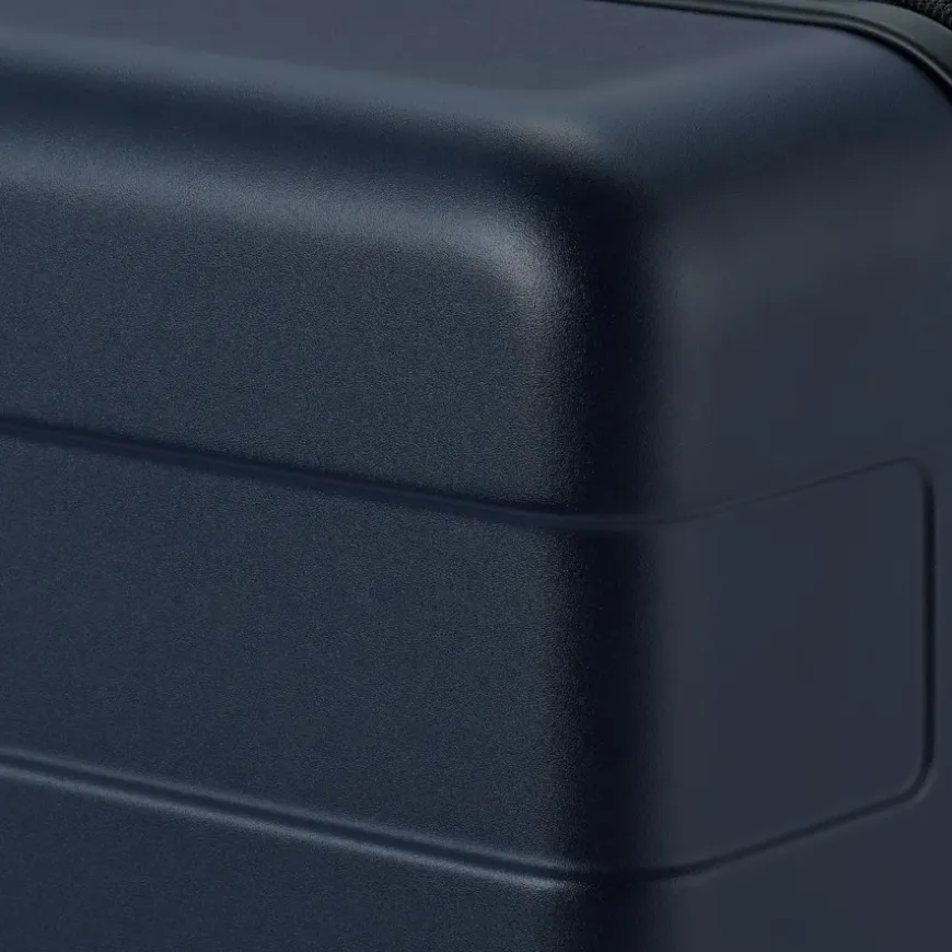 Adjustable Handle Hard Shell Suitcase 75L | Check-In