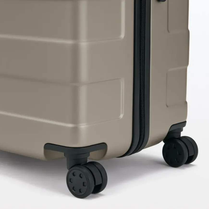 Adjustable Handle Hard Shell Suitcase 105L | Check-In