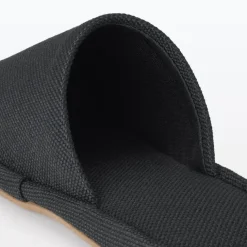 Either-Foot Slippers