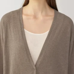 Labo Women's Natural Cashmere V Neck Cardigan