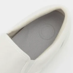Less Tiring Slip-On Sneakers Off White