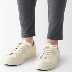 Less Tiring Sneakers Natural