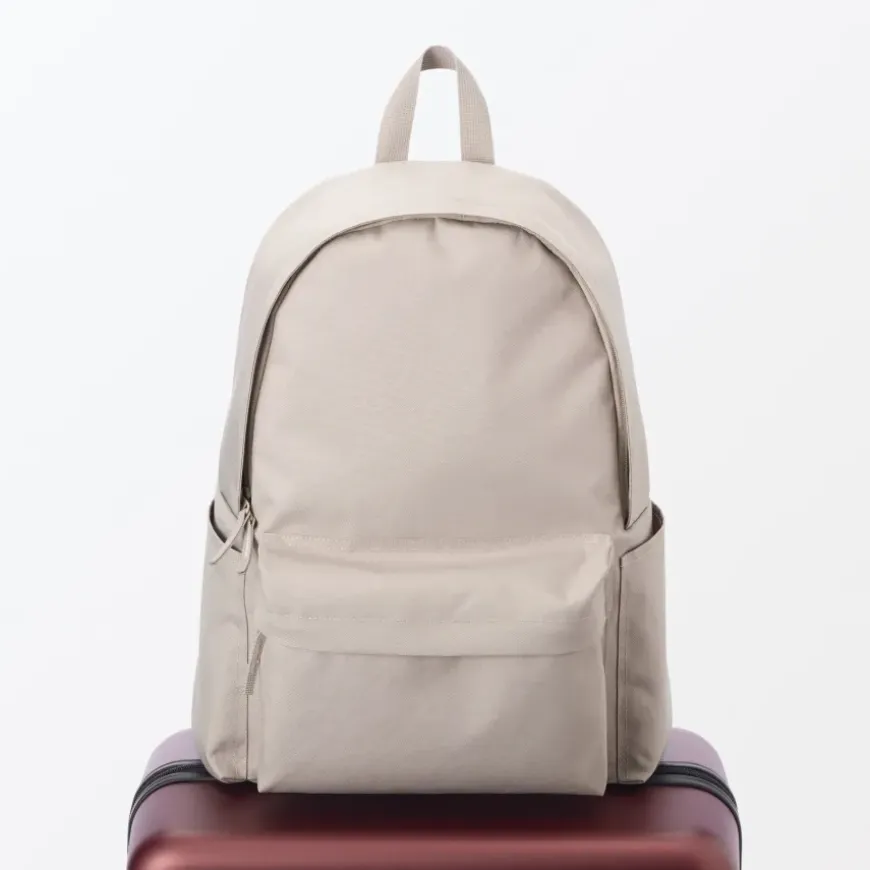 Less Tiring Water Repellent Backpack
