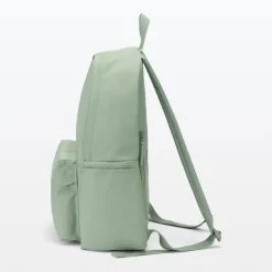 Less Tiring Water Repellent Backpack