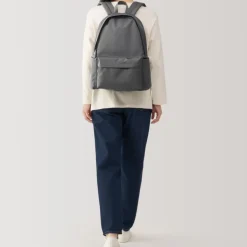 Less Tiring Water Repellent Backpack