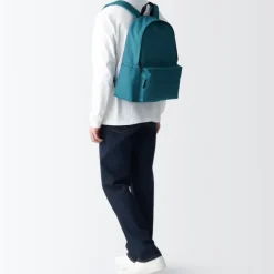 Less Tiring Water Repellent Backpack