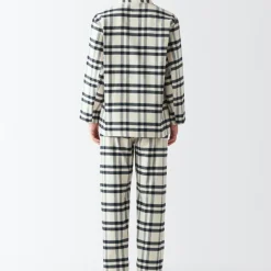 Men's Side Seamless Flannel Pajamas