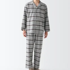 Men's Side Seamless Flannel Pajamas