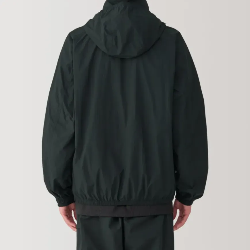 Men's Water Repellent Nylon Packable Windbreaker