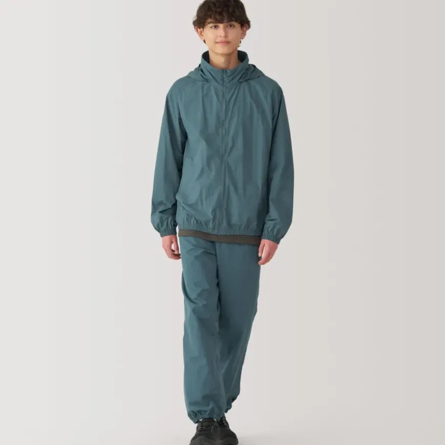 Men's Water Repellent Nylon Packable Windbreaker