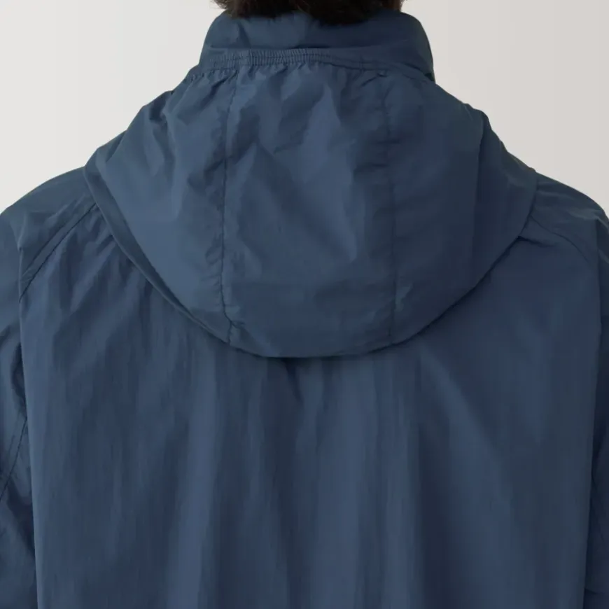 Men's Water Repellent Nylon Packable Windbreaker