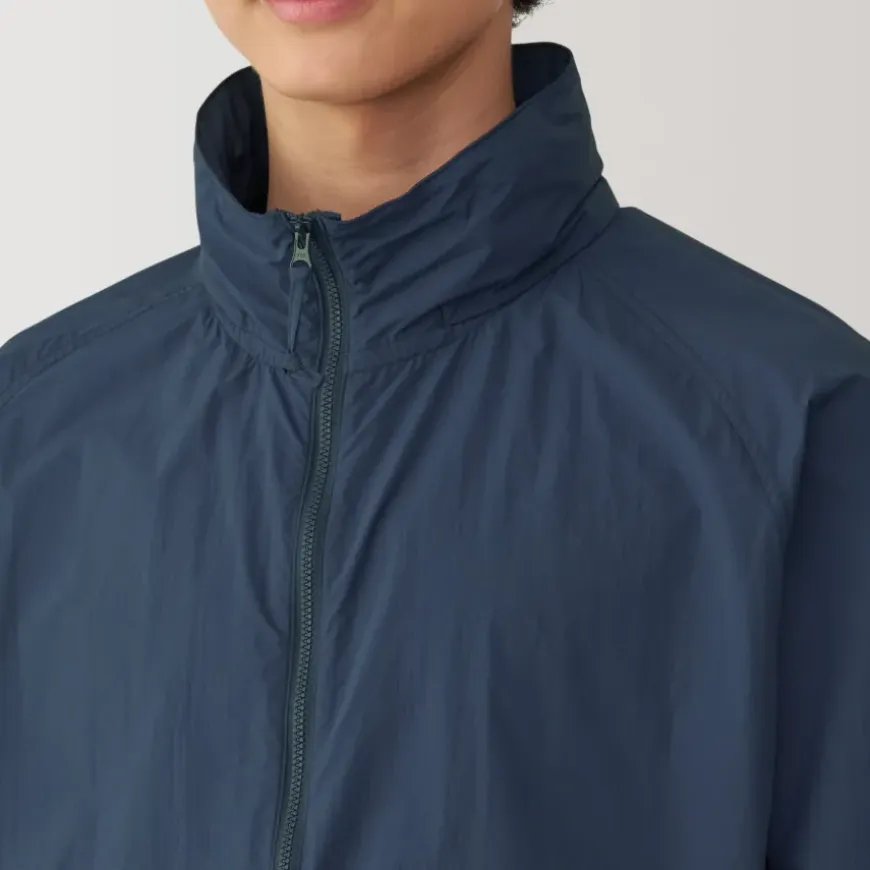 Men's Water Repellent Nylon Packable Windbreaker