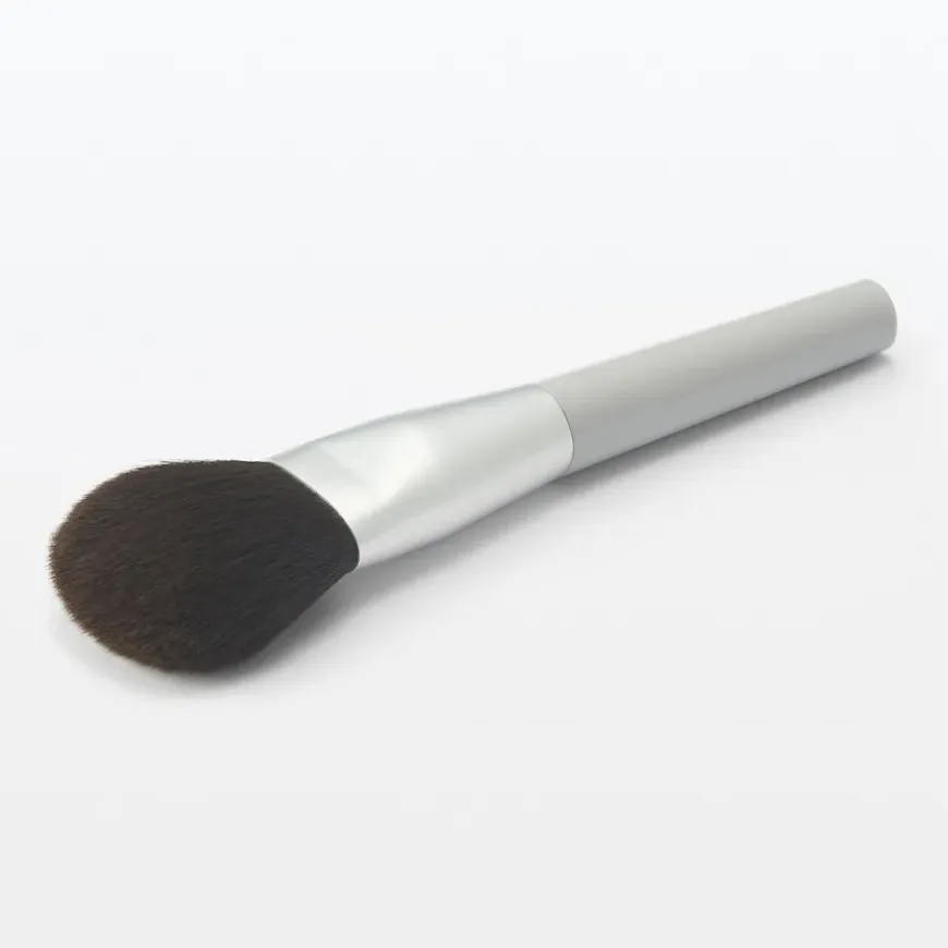 Polyester Face Brush