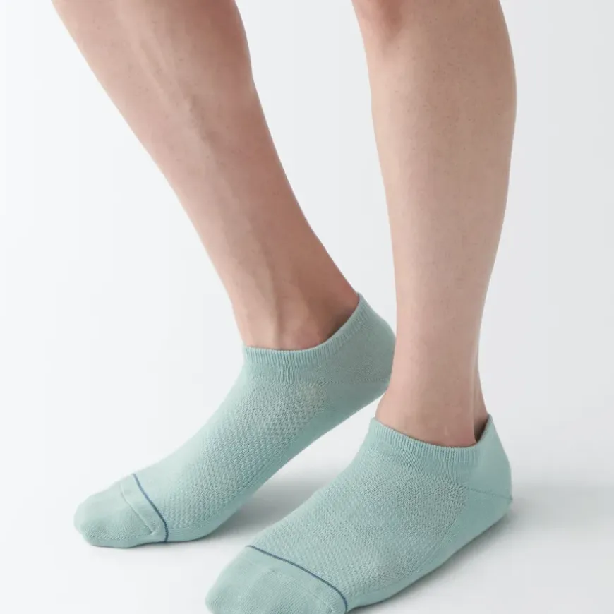 Right Angle Breathable Mesh Sneaker Socks