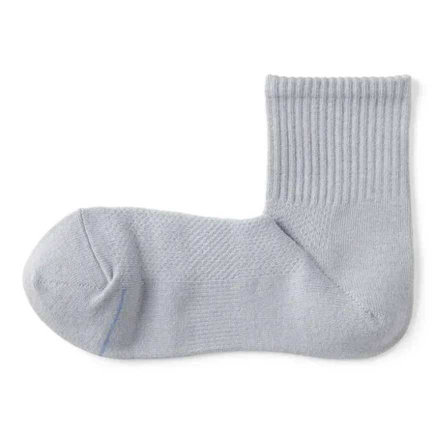 Right Angle Breathable Mesh Short Socks