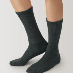 Right Angle Loose Top Pile Socks