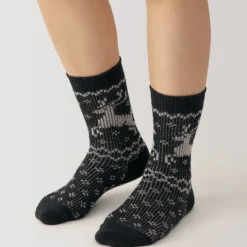 Right Angle Loose Top Reindeer Pattern Socks