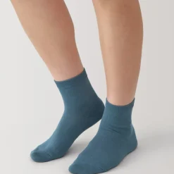 Right Angle Loose Top Short Socks