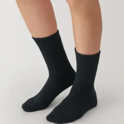Right Angle Loose Top Socks