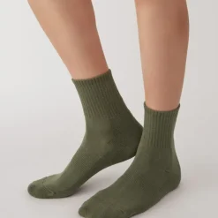 Right Angle Pile Short Socks