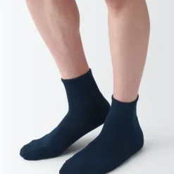 Right Angle Pile Short Socks