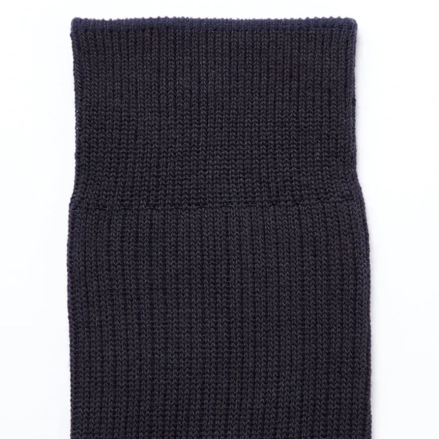 Right Angle Ribbed Socks