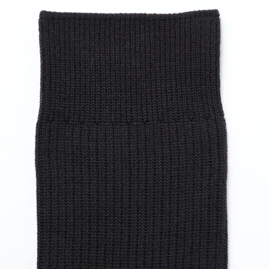 Right Angle Ribbed Socks