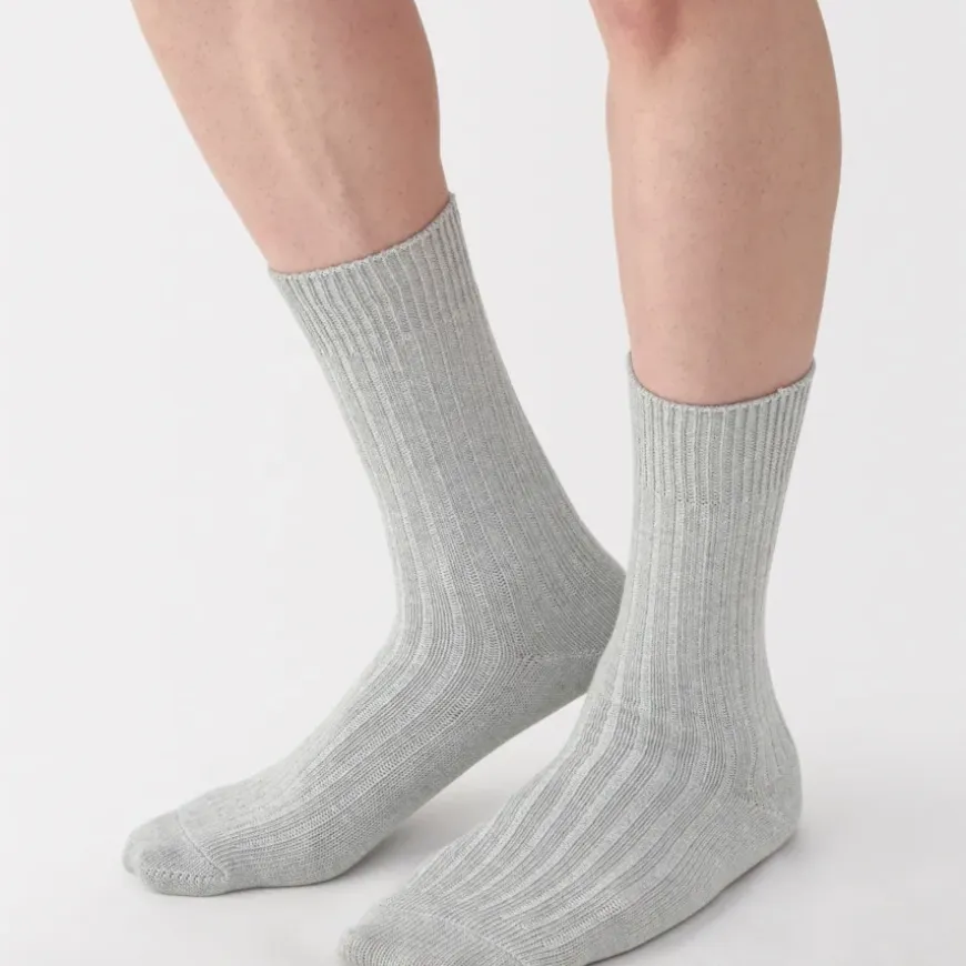 Right Angle Ribbed Thick Socks