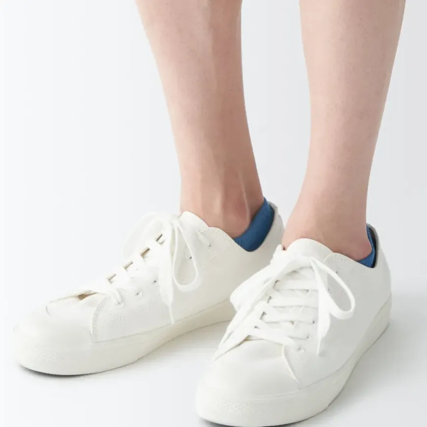 Right Angle Sneaker Socks