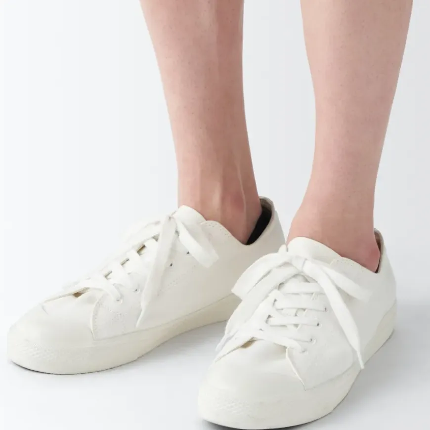 Seamless Toe High Cut No-Show Socks