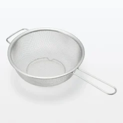Stainless Steel Strainer With Handle