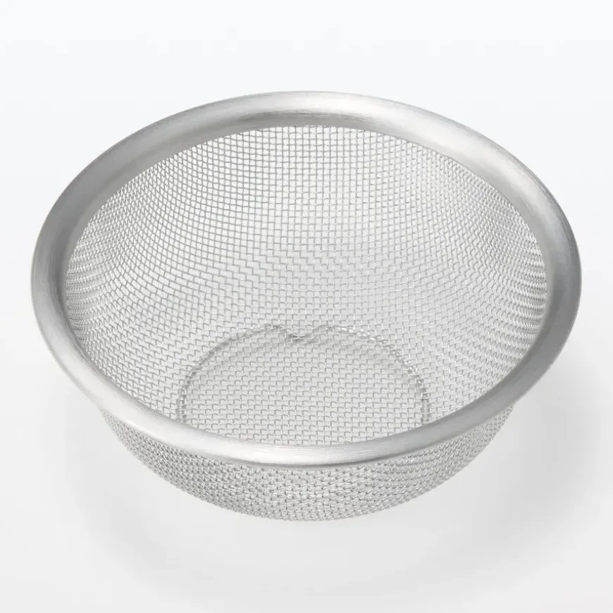 Stainless Steel Strainer - Dia. 5.5"