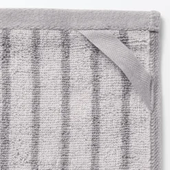 Twin Pile Reversible Stripe Hand Towel