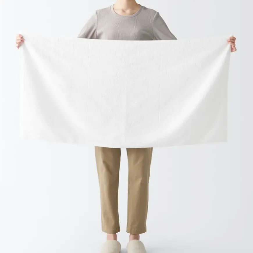 Twin Pile Small Bath Towel with Loop