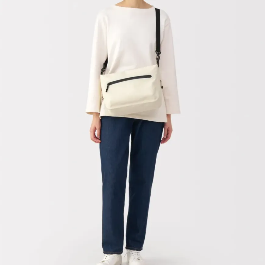 Water Resistant Welded Cotton Shoulder Bag