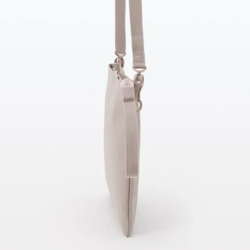 2-Way Water Repellent Sacoche / Crossbody Bag