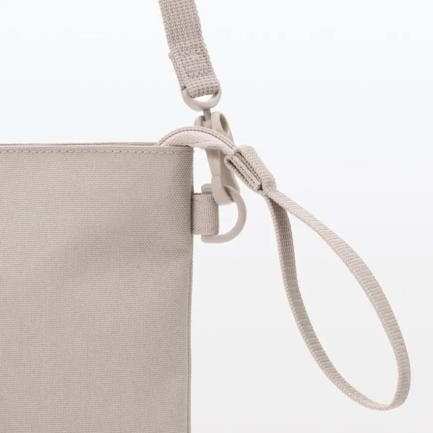 2-Way Water Repellent Sacoche / Crossbody Bag
