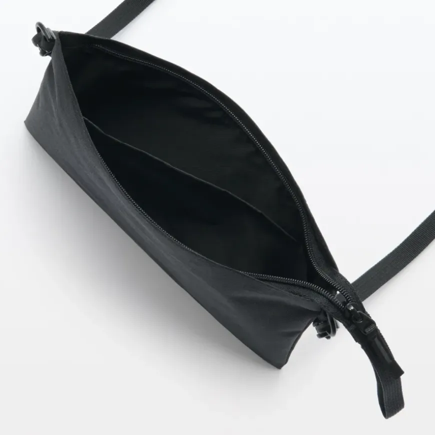 2-Way Water Repellent Sacoche / Crossbody Bag