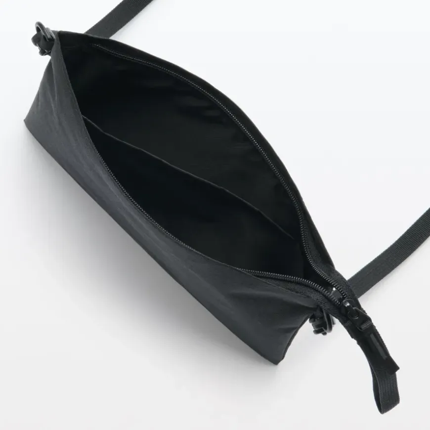 2-Way Water Repellent Sacoche / Crossbody Bag