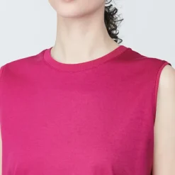 Women's Anti-Sweat Stain Sleeveless T-Shirt