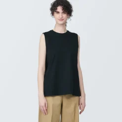 Women's Anti-Sweat Stain Sleeveless T-Shirt