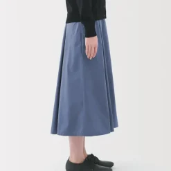 Women's Easy-Dry Broadcloth Flared Skirt