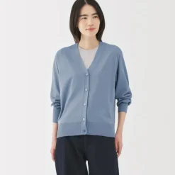 Women's Light Knit V-Neck Cardigan