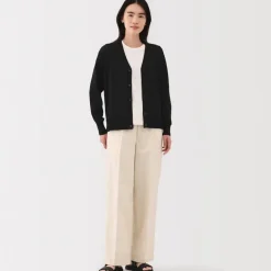 Women's Light Knit V-Neck Cardigan