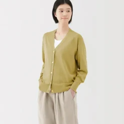 Women's Light Knit V-Neck Cardigan