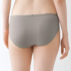 Women's Lyocell Blended Low-Rise Shorts